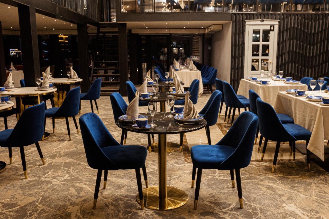 Orient Hotel Bişkek Dış mekan fotoğraf